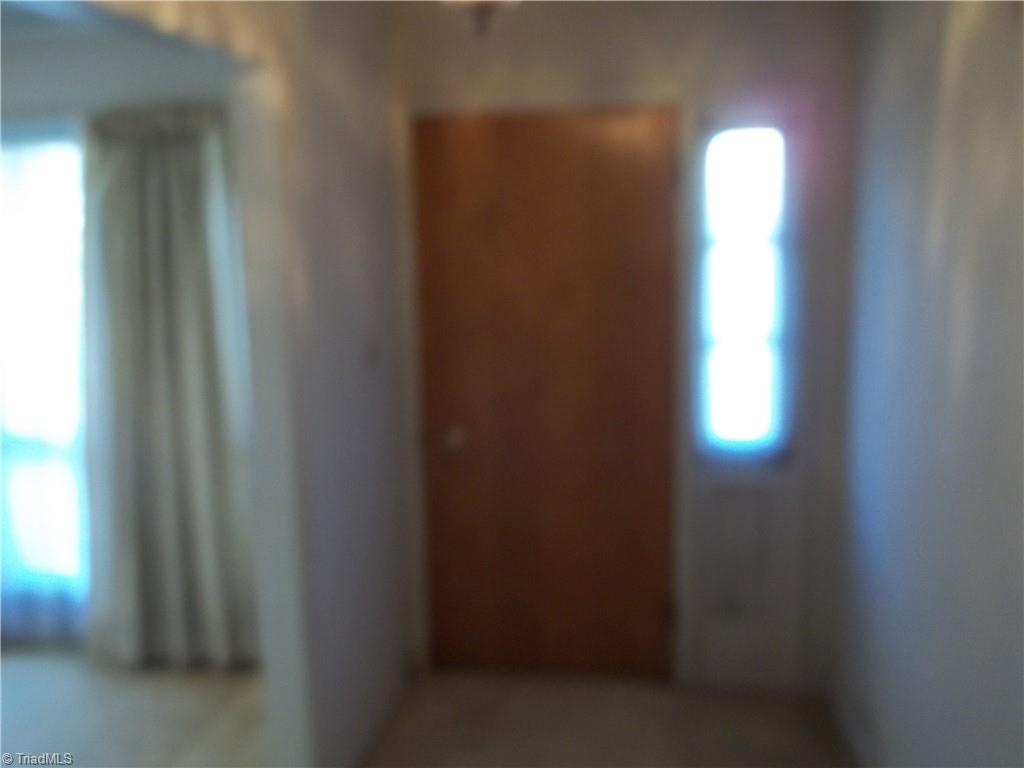 Photo 5 of 17 of 1104 Ferndale Drive house