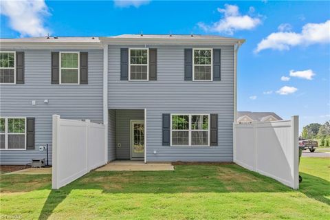 A home in Kernersville