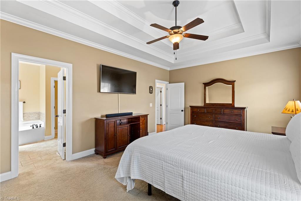 Winston-Salem, North Carolina 27127, United States, 3 Bedrooms Bedrooms, ,3 BathroomsBathrooms,Residential,Active,202876