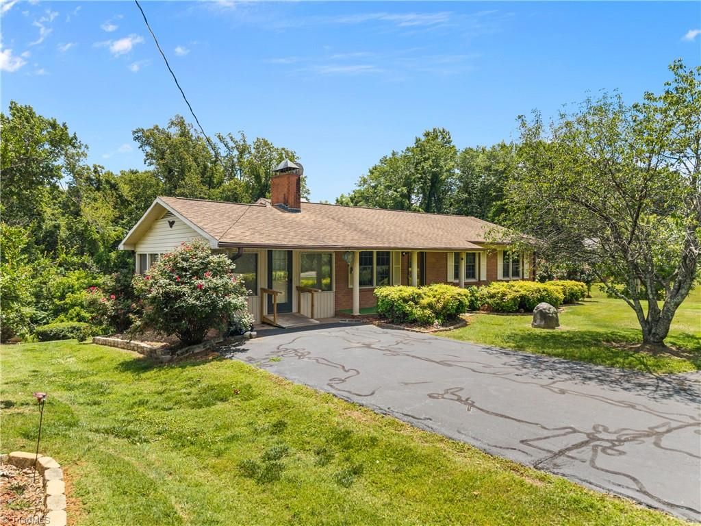 Photo of 3211 NC Highway 8 HWY S, Walnut Cove, NC 27052 (MLS # 1224701)