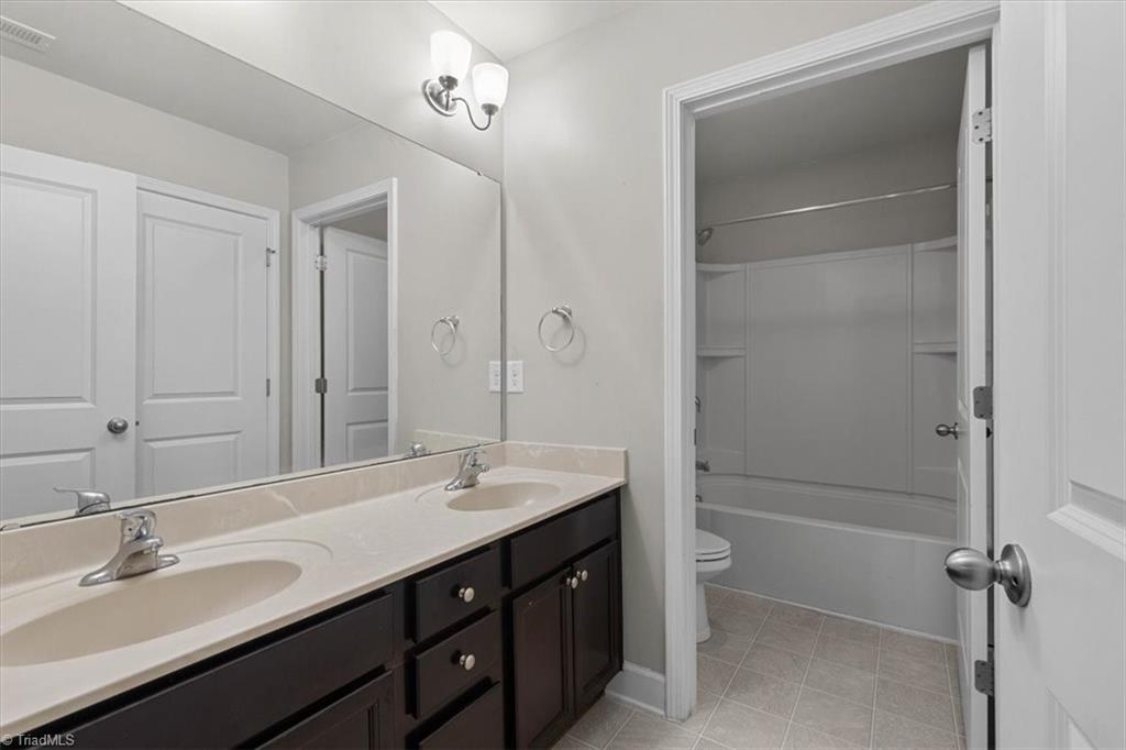 1368 Falkirk Drive, Burlington, North Carolina image 40