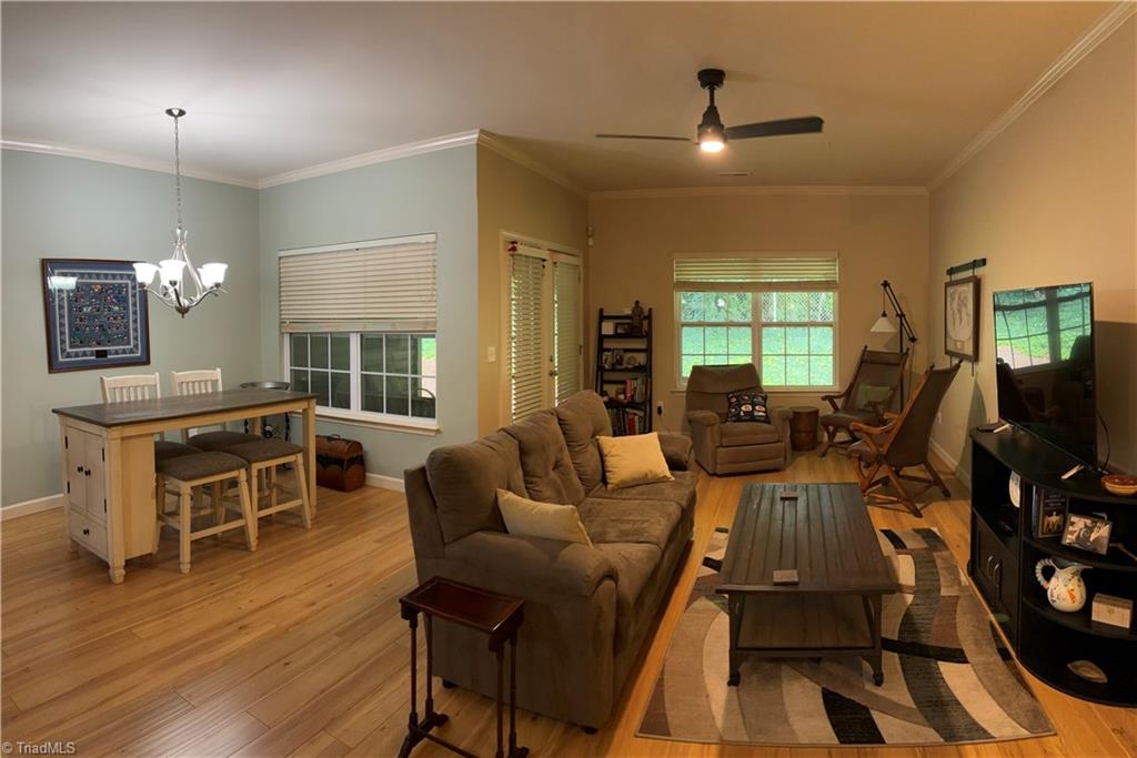628 Friendway Road, Greensboro, North Carolina image 8