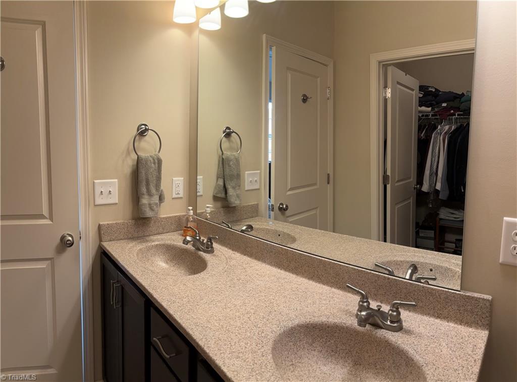628 Friendway Road, Greensboro, North Carolina image 19