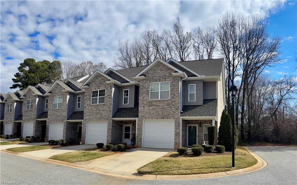 628 Friendway Road, Greensboro, North Carolina image 1