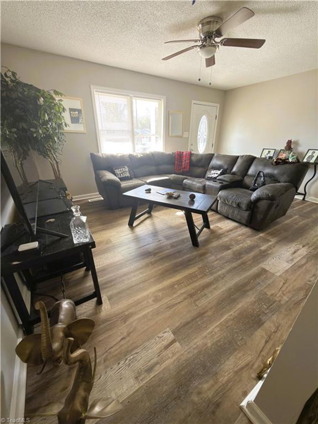 Photo of 1451 Finsbury Lane, High Point, NC 27260 (MLS # 1209136)