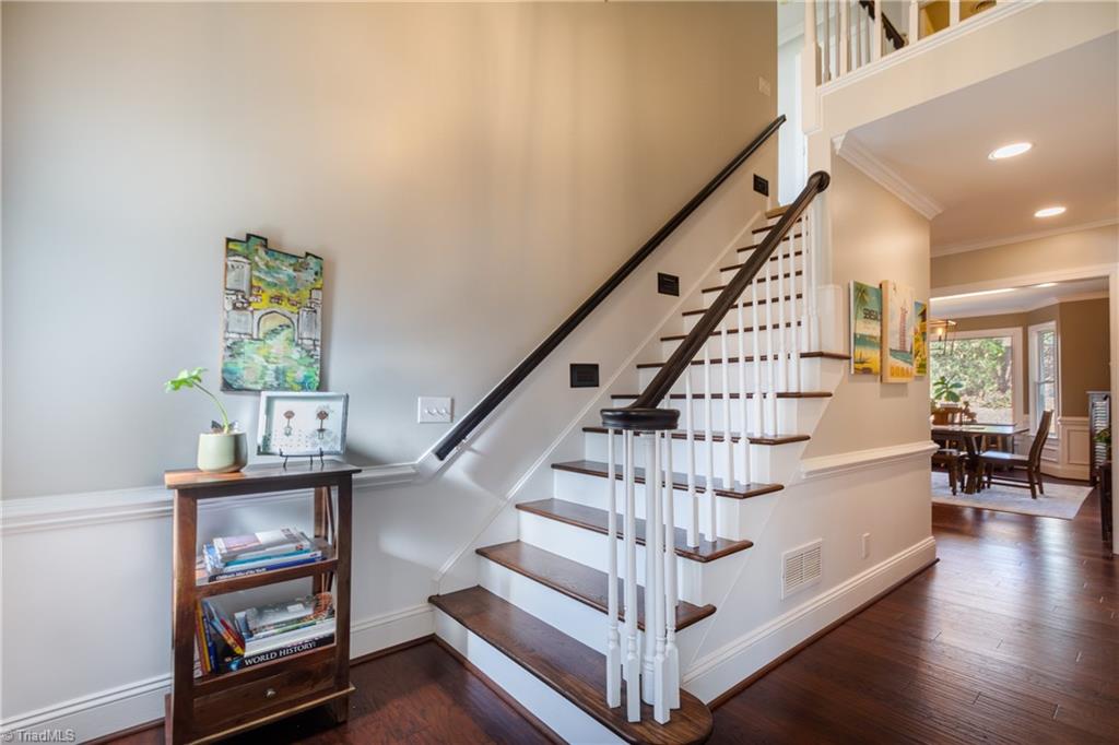 3304 Wedgewood Place, Greensboro, North Carolina image 3