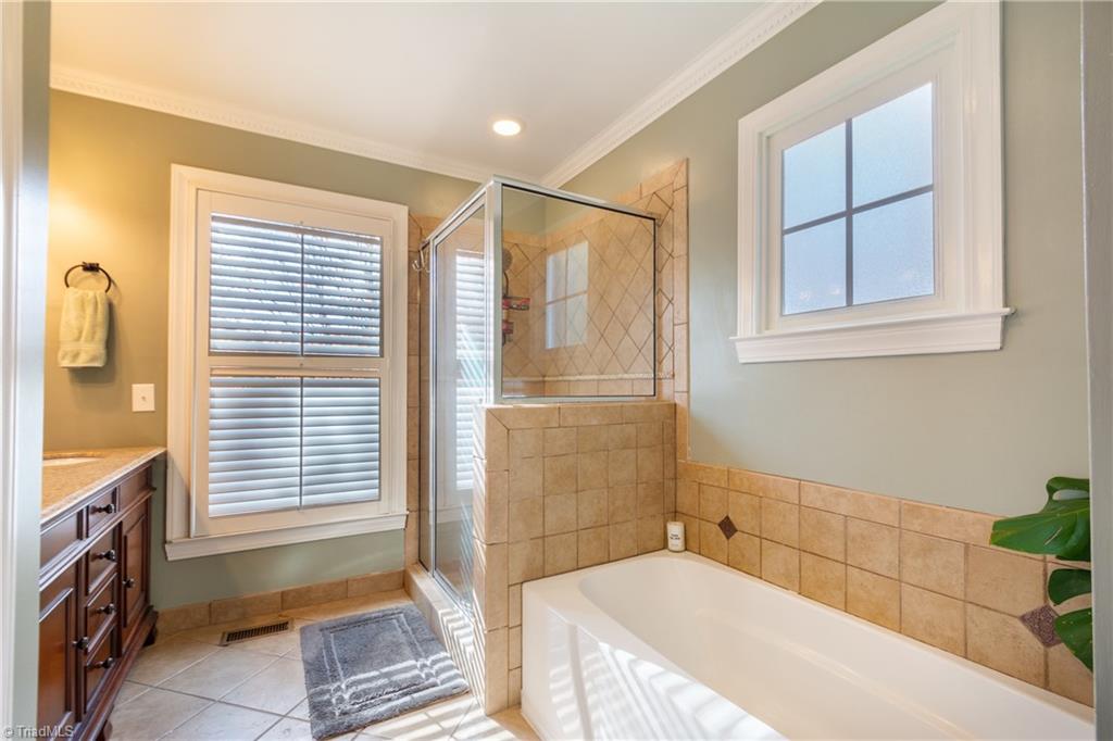 3304 Wedgewood Place, Greensboro, North Carolina image 17