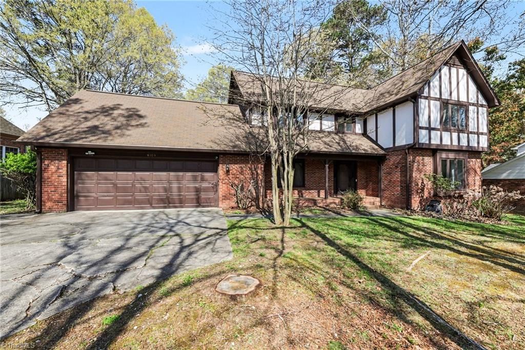 Photo of 4103 Oak Hollow Drive, High Point, NC 27265 (MLS # 1213972)