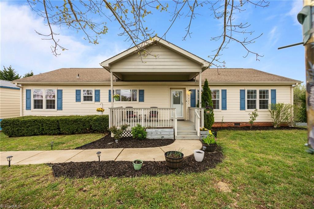9027 Cook Farm Road, Belews Creek, North Carolina image 1