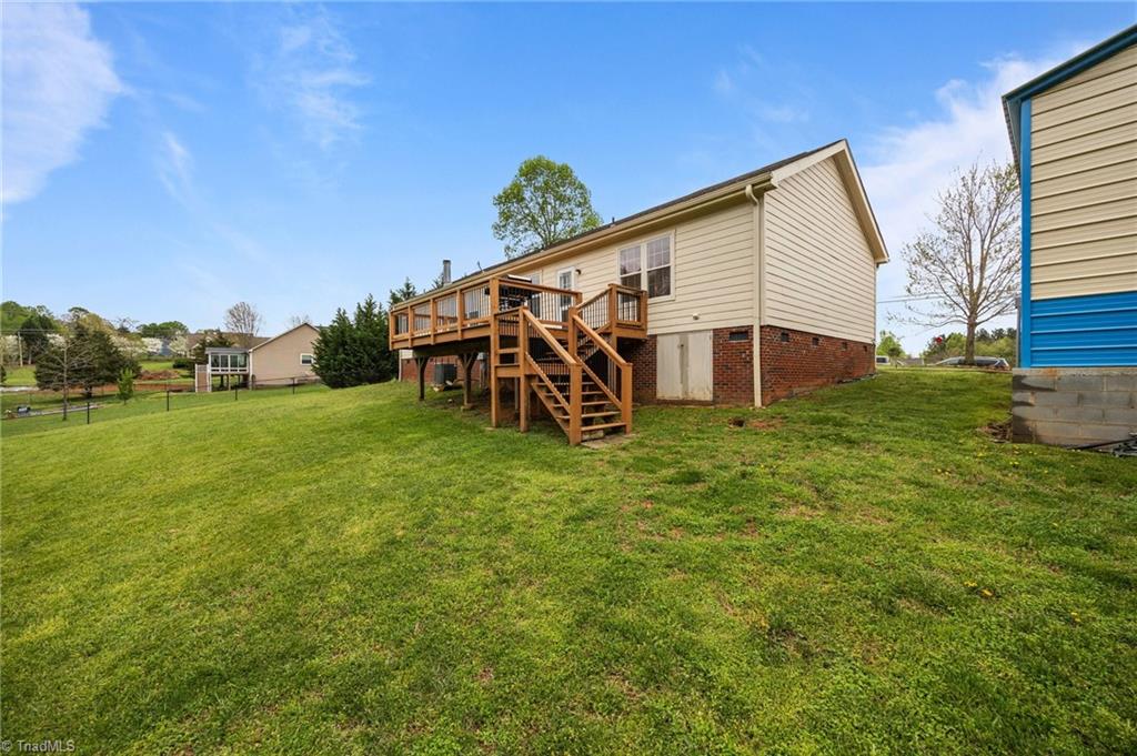 9027 Cook Farm Road, Belews Creek, North Carolina image 34