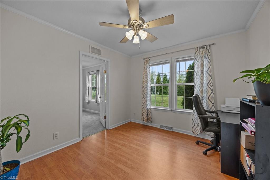 9027 Cook Farm Road, Belews Creek, North Carolina image 25