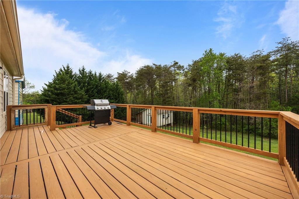 9027 Cook Farm Road, Belews Creek, North Carolina image 30