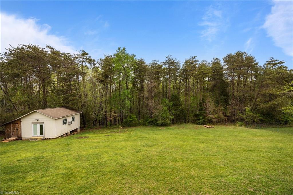 9027 Cook Farm Road, Belews Creek, North Carolina image 32