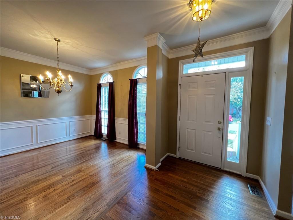 Photo 9 of 49 of 1905 Treyburn Lane house