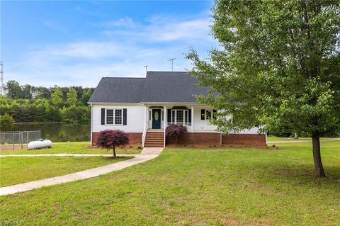 245 A and Y Road, Stokesdale, NC 27357 - MLS#: 1142612