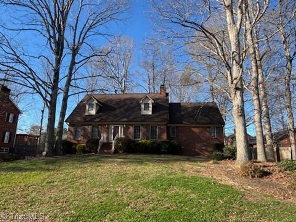 Photo of 1725 Huntington Woods Court, Winston-Salem, NC 27103 (MLS # 1212921)