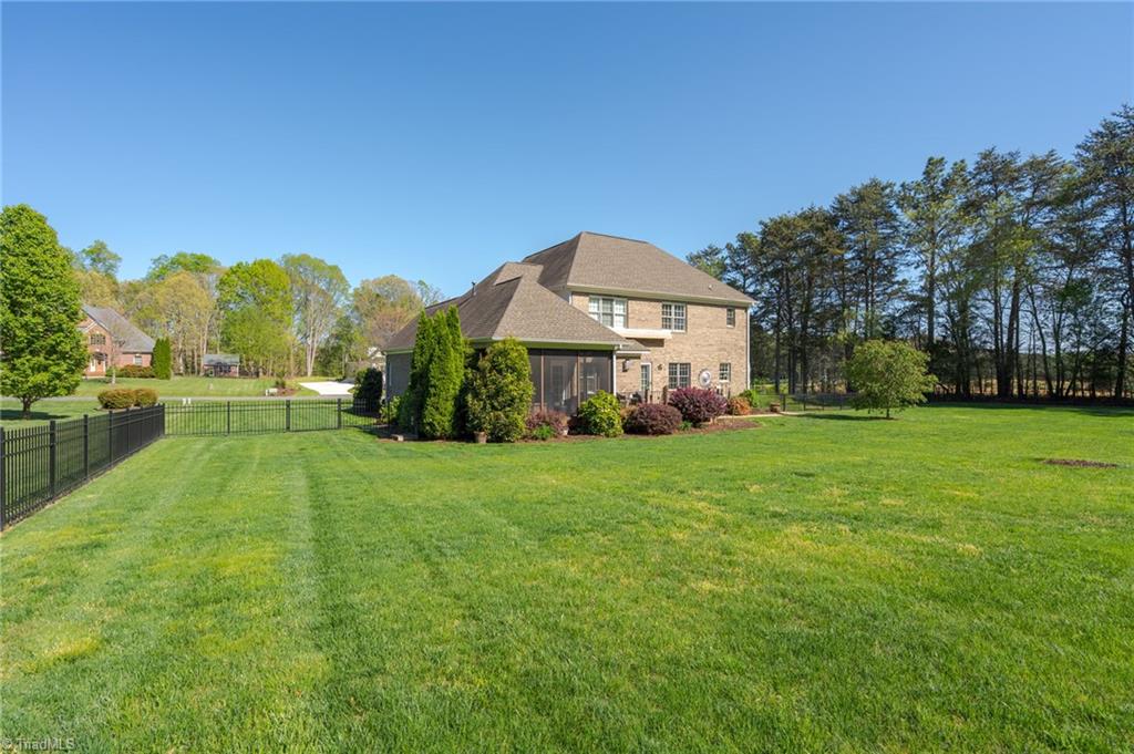 7021 Carriage Cove Drive, Oak Ridge, North Carolina image 43