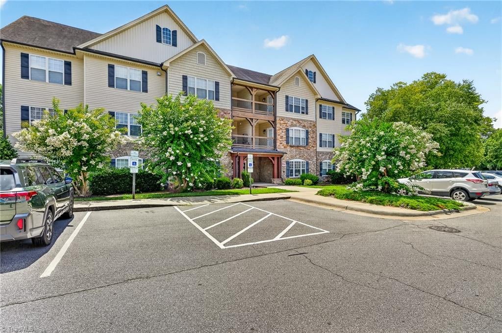 4722 Tatton Park Circle Unit 3C, Winston-salem, NC, 27103