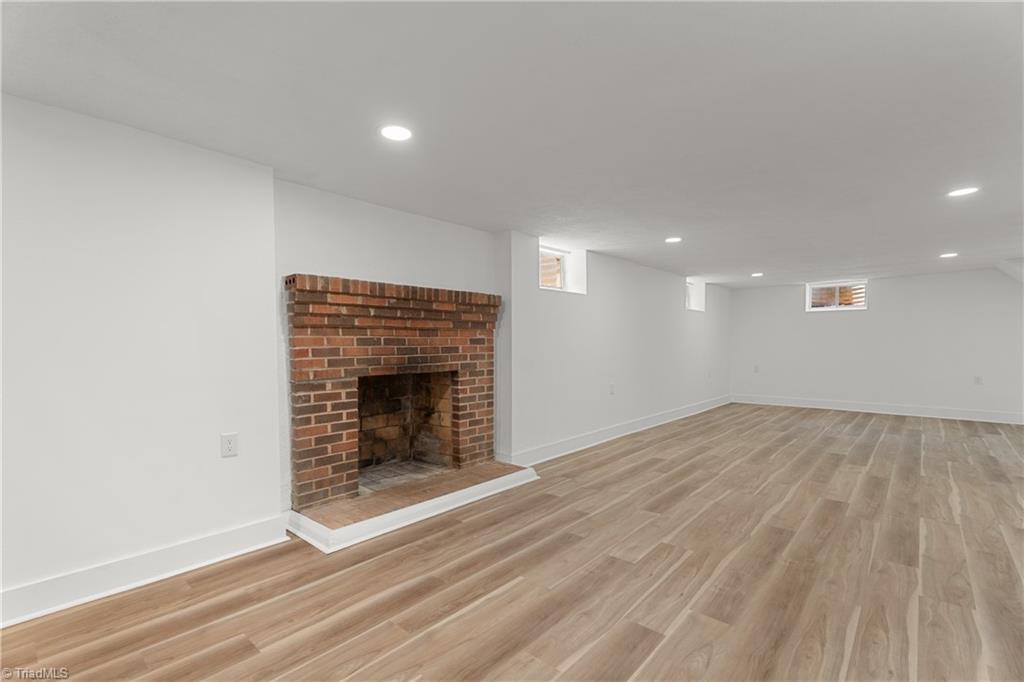 Pfafftown, North Carolina 27040, United States, 3 Bedrooms Bedrooms, ,2 BathroomsBathrooms,Residential,Active,179223