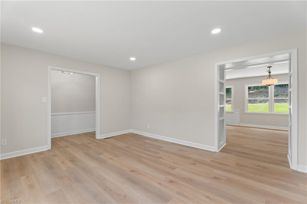 Pfafftown, North Carolina 27040, United States, 3 Bedrooms Bedrooms, ,2 BathroomsBathrooms,Residential,Active,179223