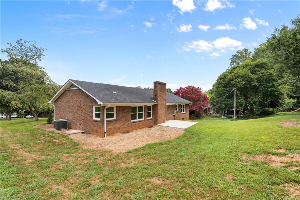 Pfafftown, North Carolina 27040, United States, 3 Bedrooms Bedrooms, ,2 BathroomsBathrooms,Residential,Active,179223