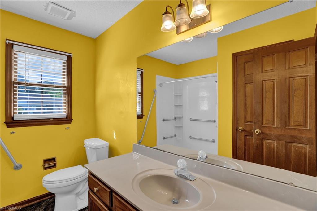 1323 Lancelot Lane, Graham, North Carolina image 26