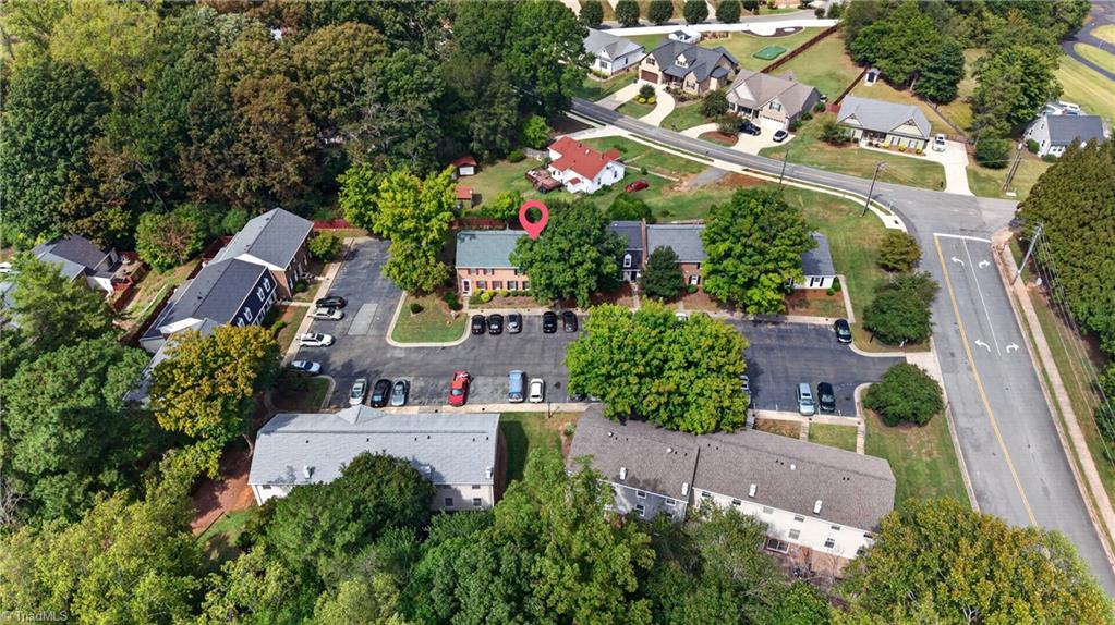 Photo of 4080 Huntingreen Lane #B, Winston-Salem, NC 27106 (MLS # 1236315)