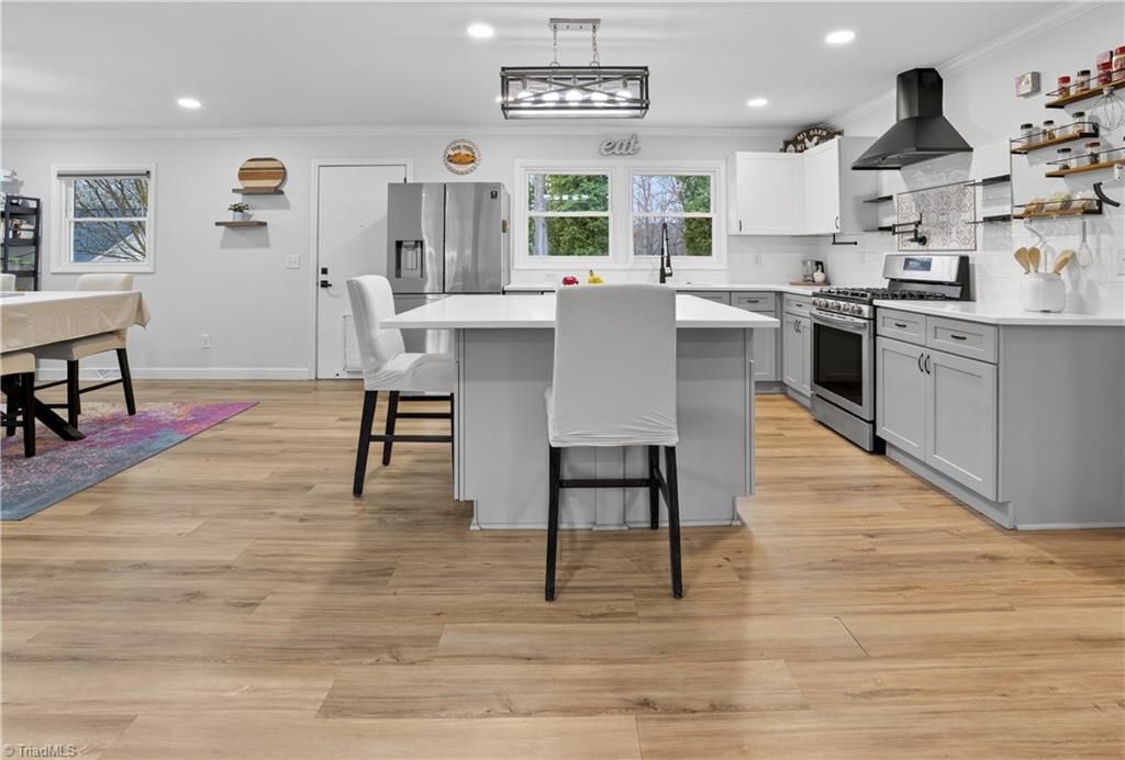 Photo of 5016 Shadygrove Lane, Greensboro, NC 27407 (MLS # 1210326)