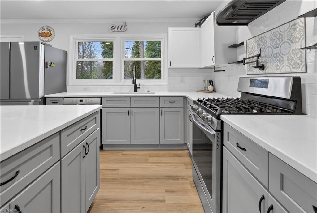 Photo of 5016 Shadygrove Lane, Greensboro, NC 27407 (MLS # 1210326)