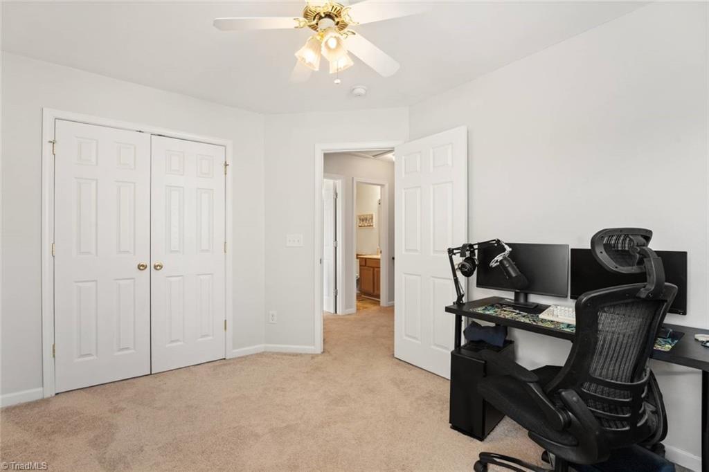 Kernersville, North Carolina 27284, United States, 3 Bedrooms Bedrooms, ,2 BathroomsBathrooms,Residential,Pending,148768