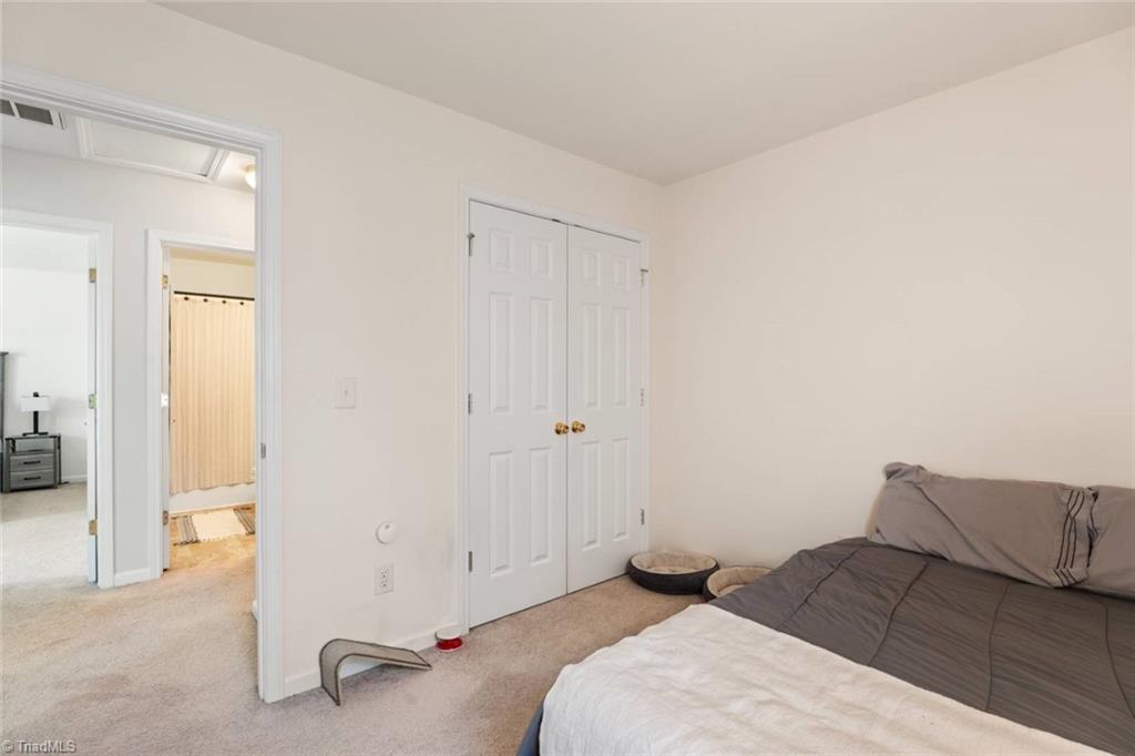 Kernersville, North Carolina 27284, United States, 3 Bedrooms Bedrooms, ,2 BathroomsBathrooms,Residential,Pending,148768