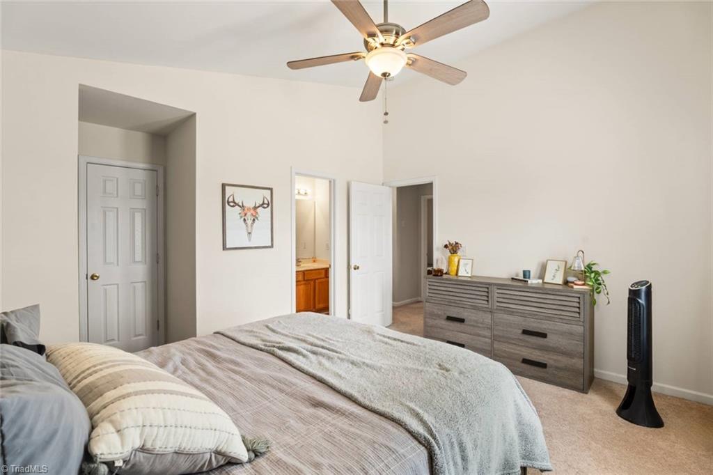 Kernersville, North Carolina 27284, United States, 3 Bedrooms Bedrooms, ,2 BathroomsBathrooms,Residential,Pending,148768