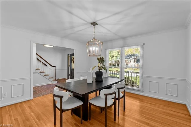 505 Hobbs Road, photo 5 of 44