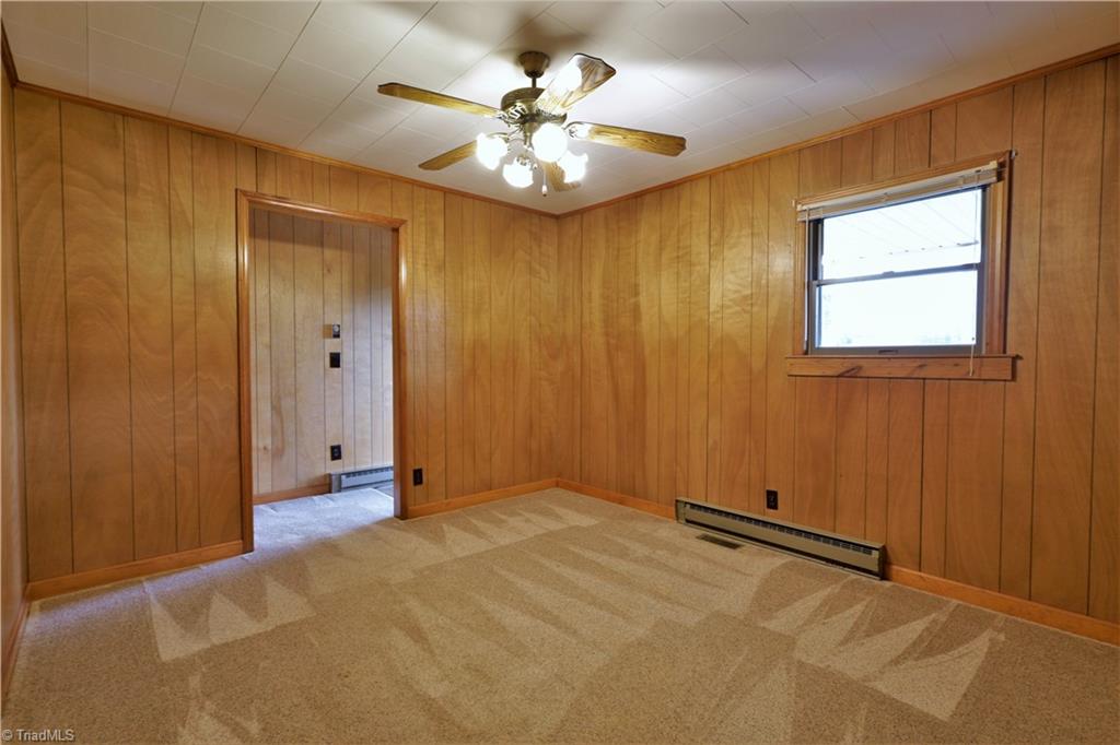Photo 10 of 28 of 531 Bouldin Road house