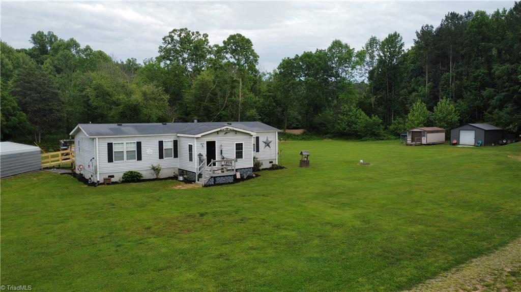 359 Hogan Creek Road, Siloam, North Carolina image 18