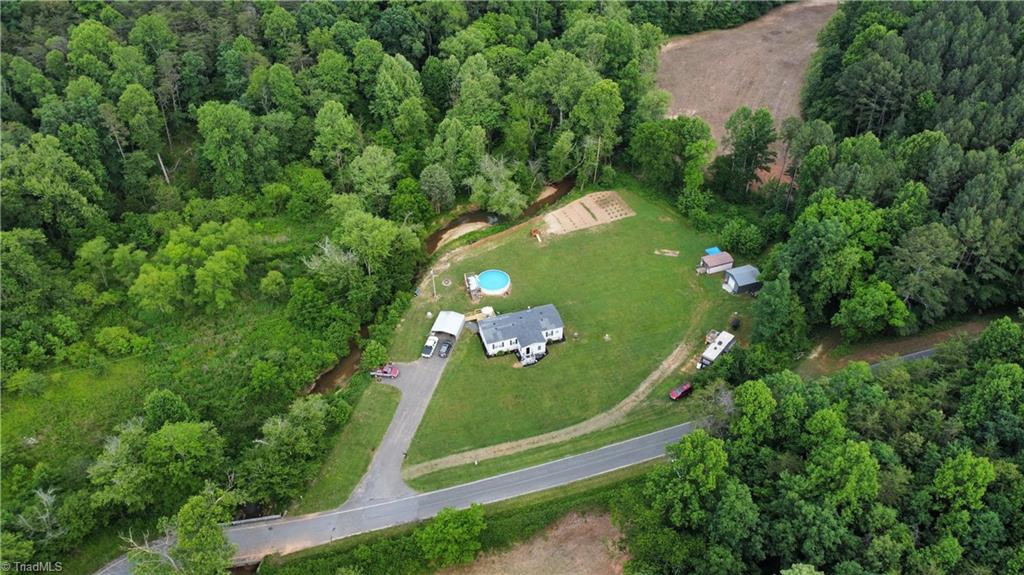 359 Hogan Creek Road, Siloam, North Carolina image 23