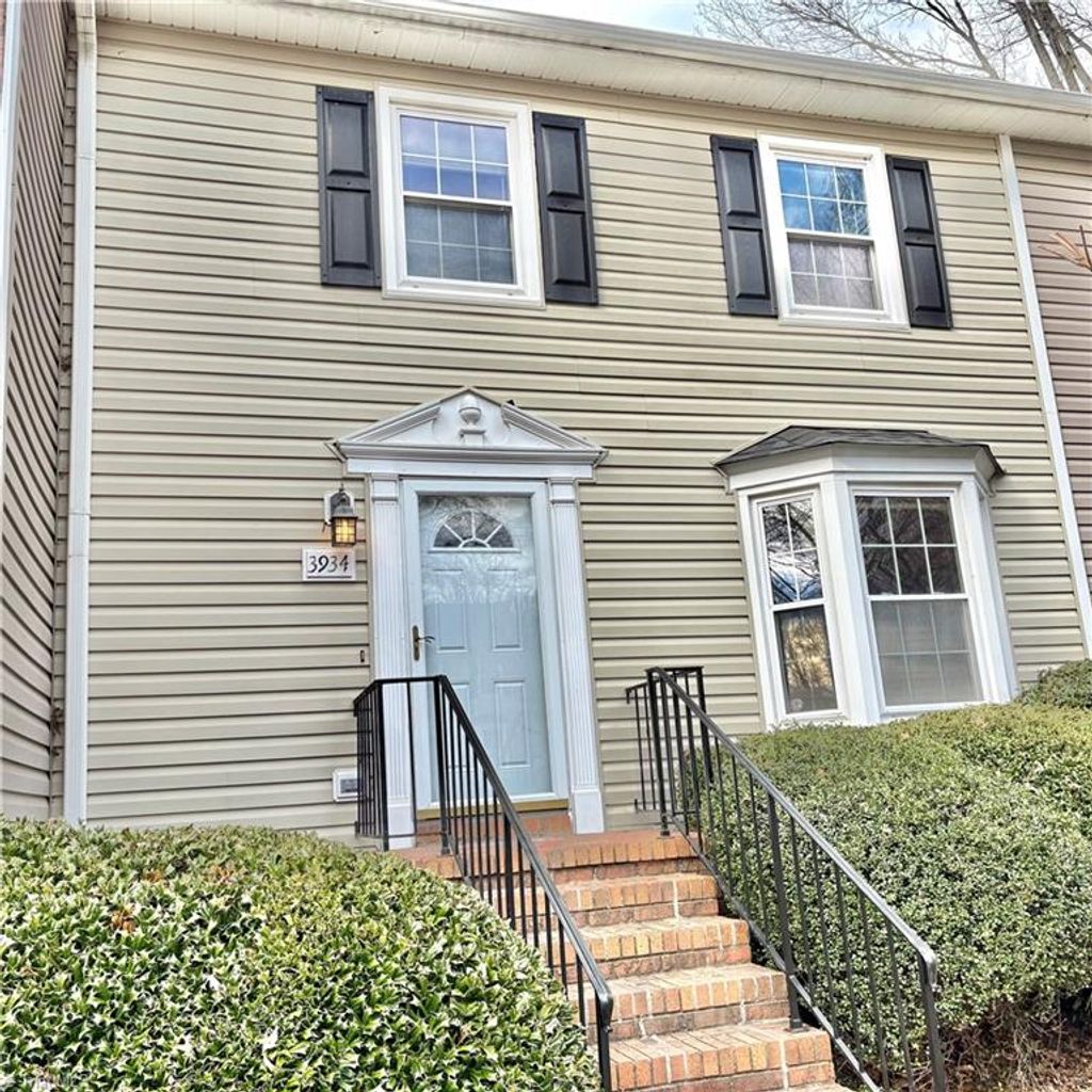 Photo of 3934 New Garden Park Park, Greensboro, NC 27410 (MLS # 1211187)