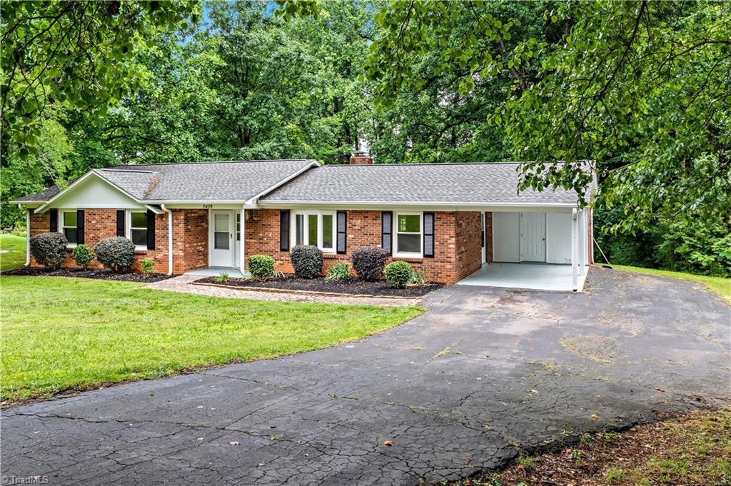 2409 Wickham Road, Kernersville, North Carolina image 3