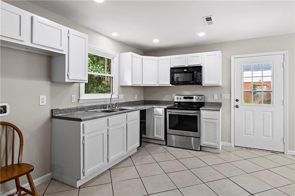 2409 Wickham Road, Kernersville, North Carolina image 12