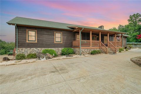 A home in Pilot Mountain