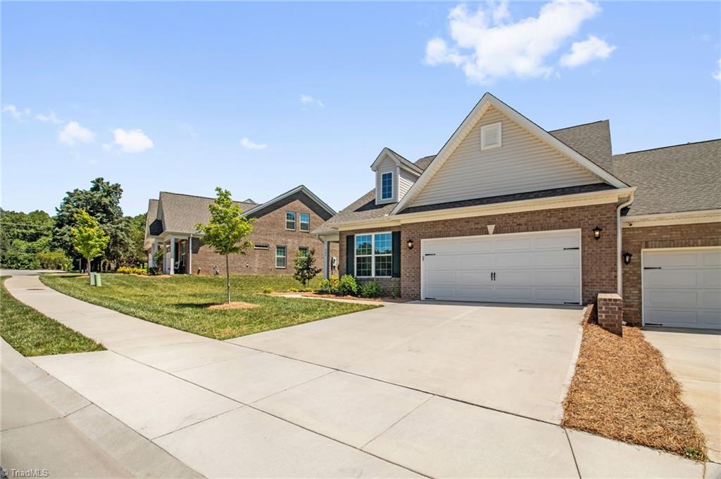 405 Mountain Grove Lane, Kernersville, North Carolina image 2