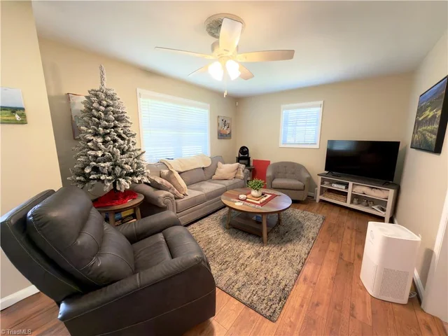 605 Liberty School Road, photo 5 of 25