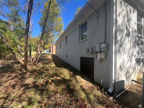 A home in Thomasville