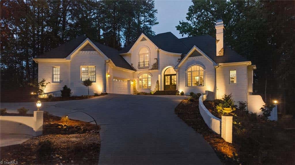 Photo of 605 Oak Valley Boulevard, Advance, NC 27006 (MLS # 1229904)