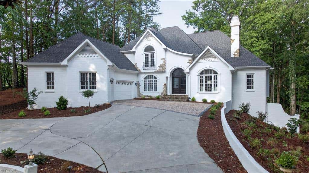 Photo of 605 Oak Valley Boulevard, Advance, NC 27006 (MLS # 1229904)