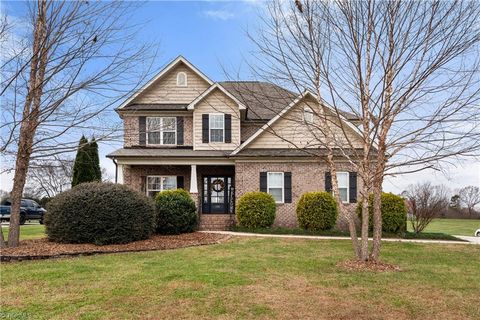 155 Essex Farm Road Advance NC 27006