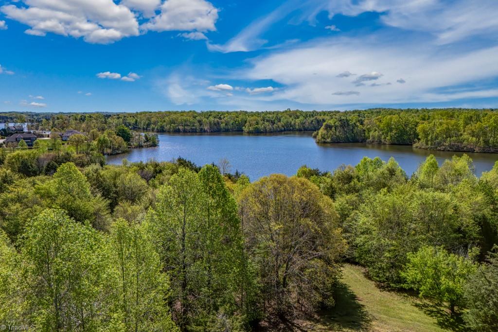4424 Bonnie Loch Drive, Burlington, North Carolina image 40