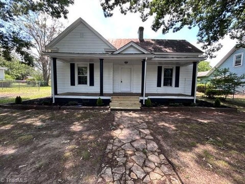 Homes For Sale - 603 Thomas Street<br/> Rockingham County, Reidsville, NC 27320