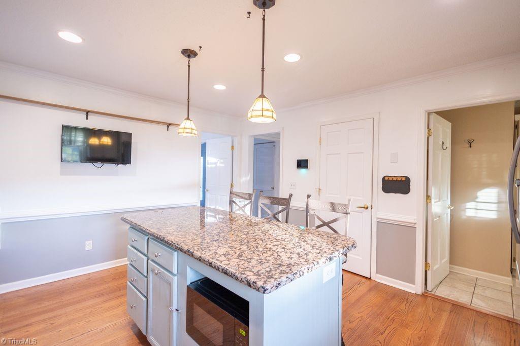 6017 Woods Edge Lane