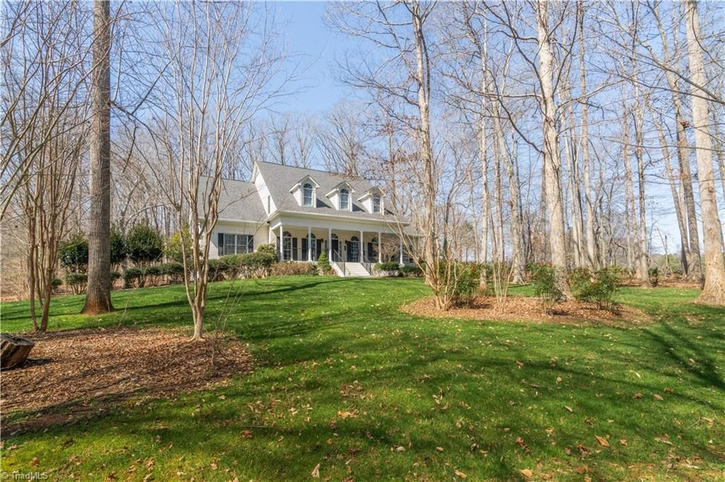 Photo of 160 Nanzetta Way, Lewisville, NC 27023 (MLS # 1212394)